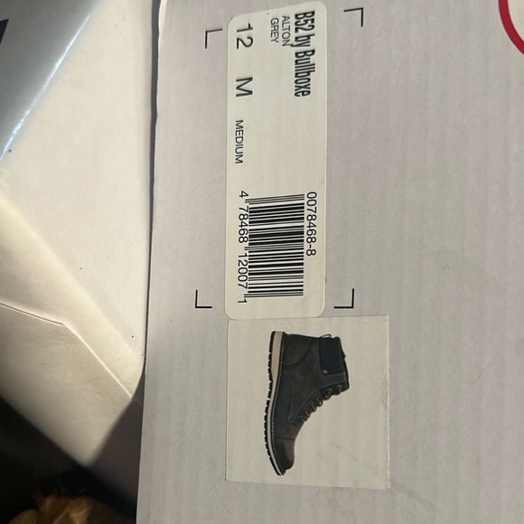 Men's Gray Boots - Picture 2 of 3